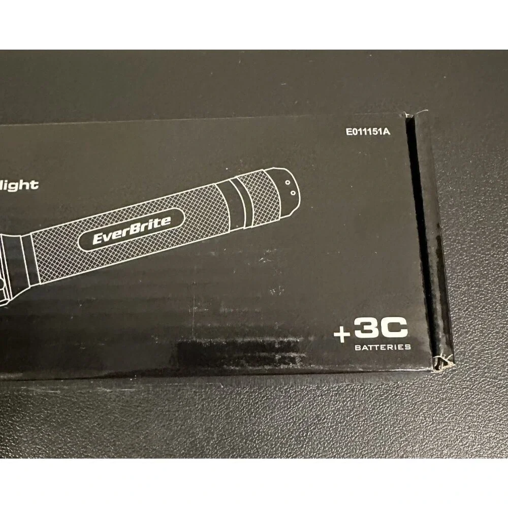 New EverBrite 600Lumen Ultra Bright Tactical Flashlight Zoomable 4 Lighting Mode
